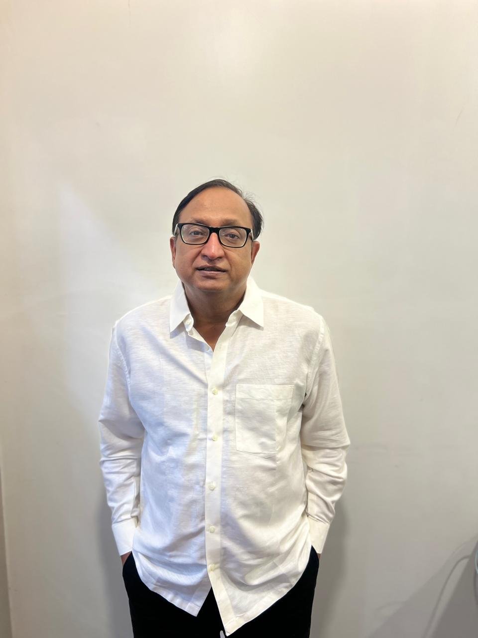 Vivek Kumar Singhania